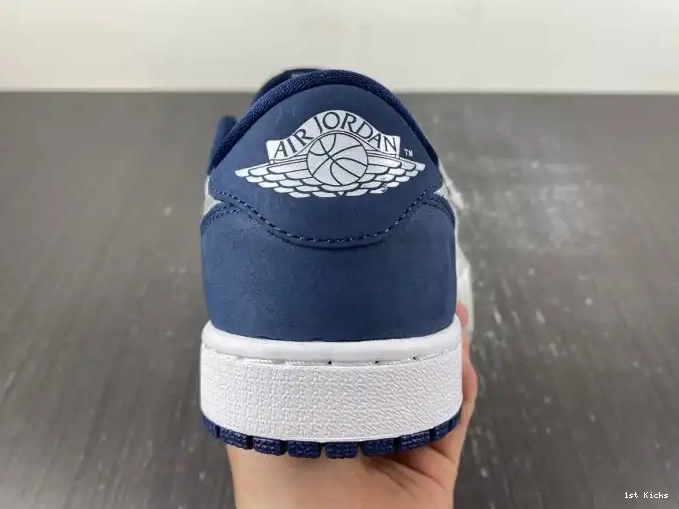 1st Kicks 1 Low Navy SB CJ7891-400 Jordan Midnight 0602